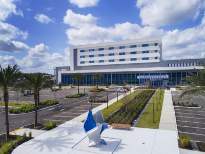 Robins & Morton完成了2.46亿美元的佛罗里达医院项目